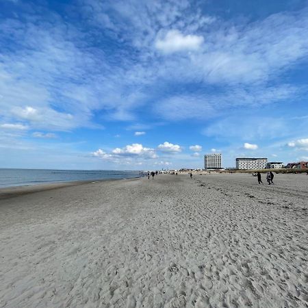 Exclusive Fewo In Warnemuende, 150M To The Beach, 2 Bathrooms, 2 Bedrooms, Sauna, Wifi And Much More. Rostock Zewnętrze zdjęcie