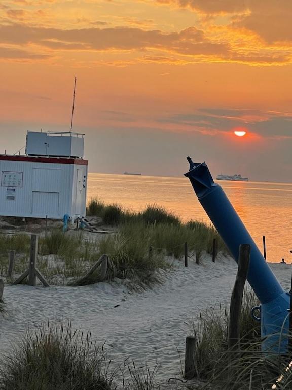 Exclusive Fewo In Warnemuende, 150M To The Beach, 2 Bathrooms, 2 Bedrooms, Sauna, Wifi And Much More. Rostock Zewnętrze zdjęcie