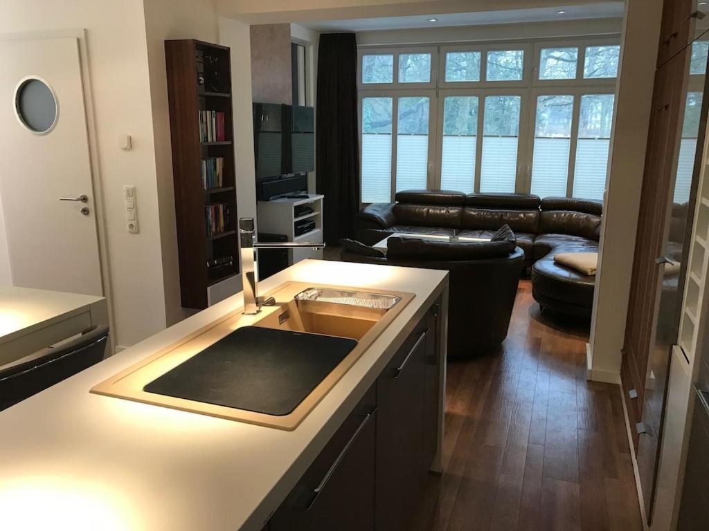 Exclusive Fewo In Warnemuende, 150M To The Beach, 2 Bathrooms, 2 Bedrooms, Sauna, Wifi And Much More. Rostock Zewnętrze zdjęcie
